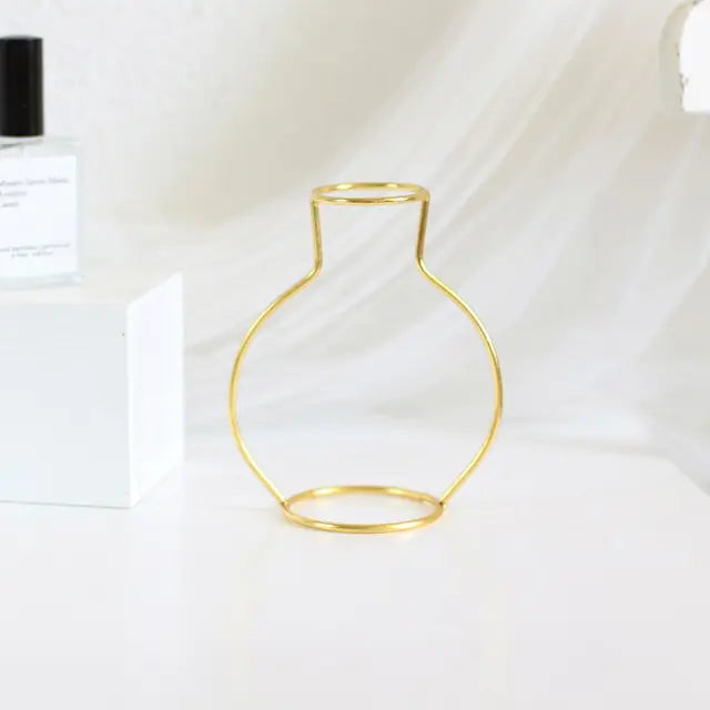 Minimalistic Iron Stem Holder